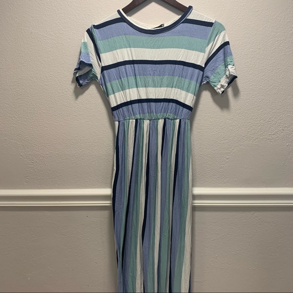 Dresses & Skirts - Blue Striped Maxi Dress